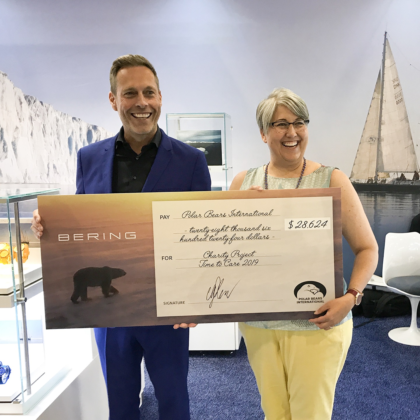 Beringが11年からシロクマの保護活動に取り組み始めて今年で8年 動物福祉団体 Polar Bears International に寄付を続け 寄付額は合計で 250 000に達しました アイ ネクストジーイー株式会社のプレスリリース