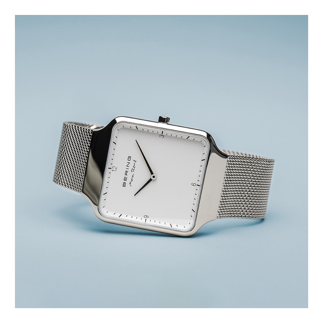 デンマークの腕時計ブランドBERINGのデザイナーズコレクション”Max 