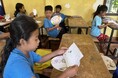 ガシャポンから出てきたのは、命を守り、国境を越える「ことば」。なかよし学園、カンボジアで「おもちゃ×EORE×識字教育」を実施