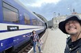 東日本大震災で命をつないだ「デーデ」がウクライナへ。日本とキーウを結ぶ“鉄道平和授業”を実施