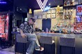 VSING 渋谷1周年イベントの追加情報を公開！渋谷で“アーティストと一緒に楽しめる”新しいライブ体験を。レゲエアーティストTAK-Zが「VSING 渋谷」1周年記念スペシャルイベントに出演決定！