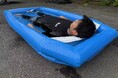 緊急時の熱中症対策に。空気注入から1分50秒で展開完了、持ち運び可能な『熱中症レスキューバス』をリリース