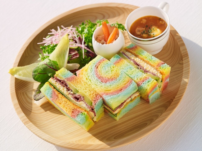 「Easter Rainbow Sandwich」