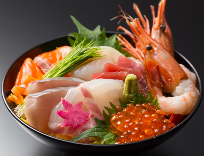 リーガロイヤルホテル広島】21種からお好みでネタを選べる鮨やボタン