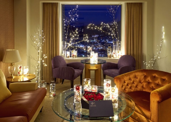 リーガロイヤルホテル小倉 煌めく一夜 幻想的な空間で大切に想う人と Holy Light Christmas Special Stay Plan ロイヤルホテルのプレスリリース