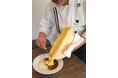 【姫路城下で未体験の衝撃!】欧風シェフカレー専門店VinVinCURRY、"黄金の溶岩"ラクレットチーズかけカレー解禁!