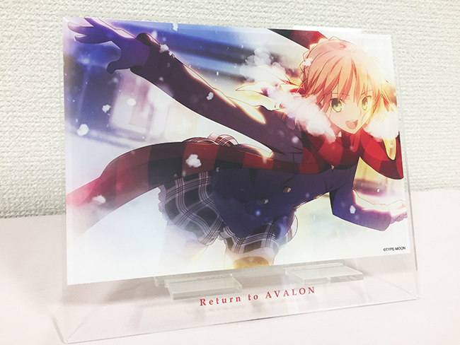 Fate15周年を締めくくる ハードカバー豪華画集 Return To Avalon 武内祟fate Art Works のスマホスタンド付 アニメイト限定セットが12月25日に発売 株式会社アニメイトホールディングスのプレスリリース