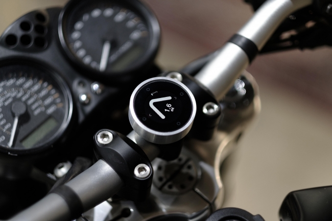 Beeline Moto ビーラインモト バイク用ナビ充電器もありますでしょうか