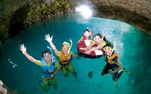 沖縄 無料 モニター ツアー第4弾 学生旅部門 募集開始 洞窟の中でシュノーケリング セグウェイ体験 プライベートガーデン貸切bbq など 卒業 旅行にぴったりの東京発着3泊4日間 一般財団法人 沖縄観光コンベンションビューローのプレスリリース
