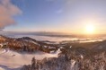 北海道観光機構のSNSで、『冬の富良野で心震える絶景とアクティビティを満喫!』の情報を海外に発信!
