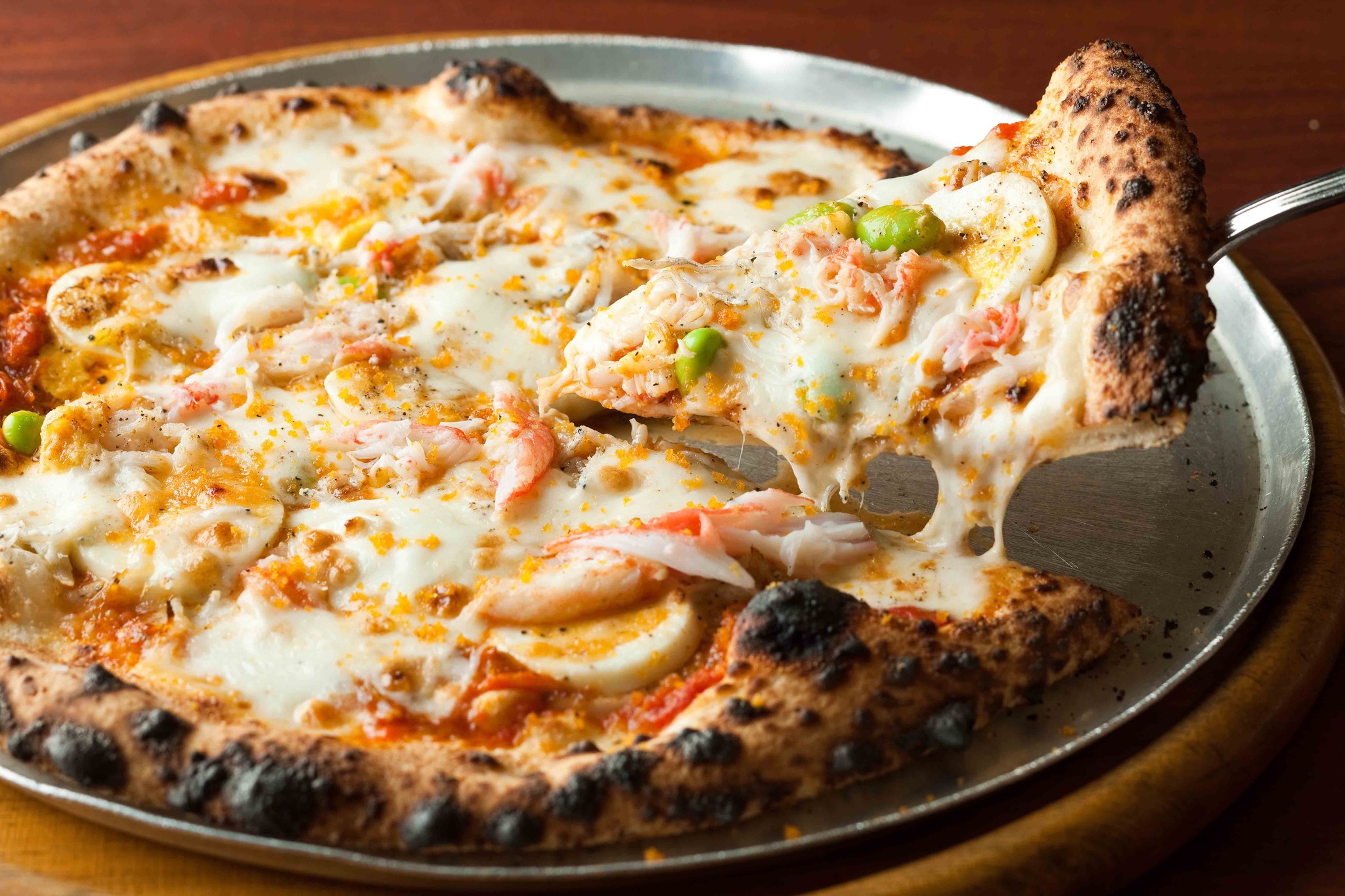 逗子海岸を一望するイタリアンレストラン カンティーナ 新グランドメニュー本格石窯で焼く登場 本場直輸入のピザなど新メニュー続々登場 10 18 月 スタート 株式会社コロワイドのプレスリリース