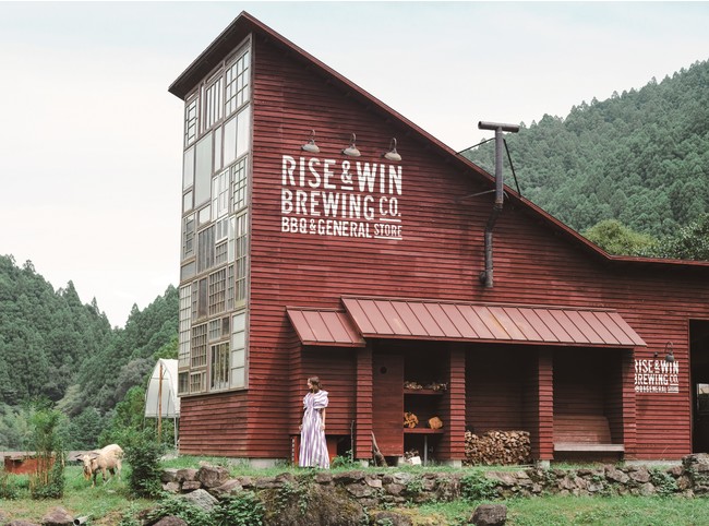 クラフトビール工房〈 RISE & WIN  Brewing Co. BBQ & General Store〉 (上勝町)