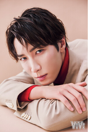 (C)講談社 ViVi2024年2月号