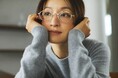 【ミモレストア】一度味わったら手放せない心地よさ。「スローン×ミモレ」の新作、ベビーカシミヤ100%ニットを発売