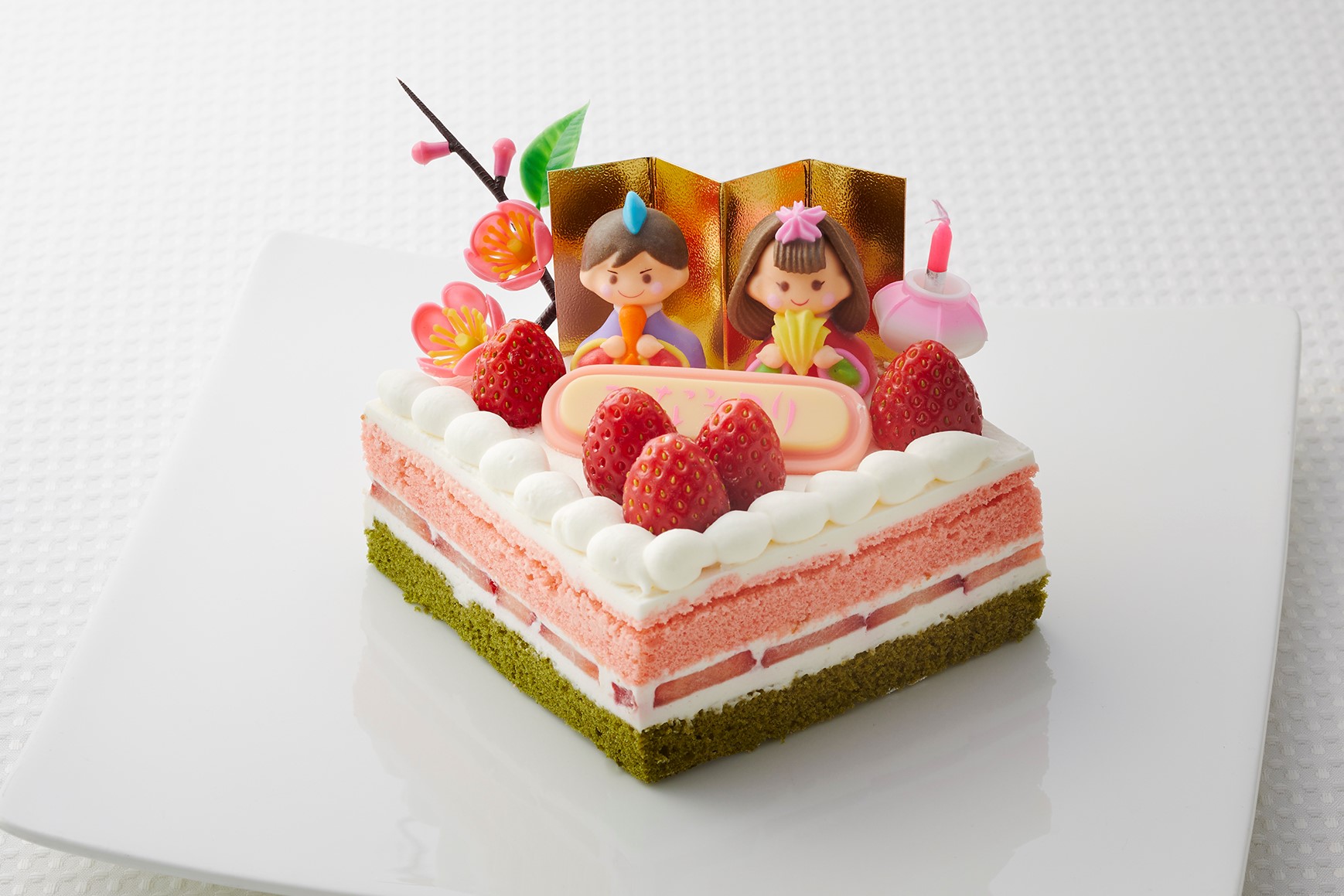 ロイヤルパークホテル ホテルのスイーツで華やかにお祝い ひな祭りケーキ や ホワイトデー商品 が登場 株式会社ロイヤルパークホテルのプレスリリース