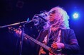 PANTAの公式カメラマンを25年間務めたシギー吉田の写真詩集「絶景」2026年7月7日「七夕忌」に発売決定！
