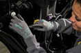 アンセル、 作業性を追求したHyFlex Precision Comfort手袋と、 新アイウェアシリーズを国内初披露