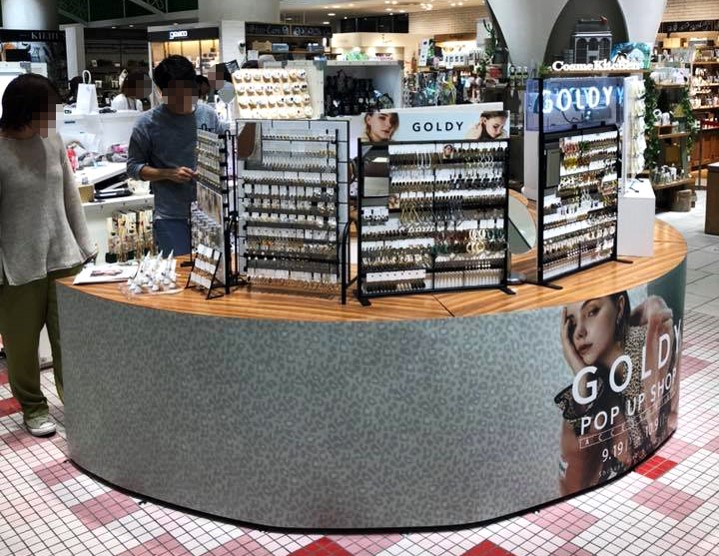 アクセサリーブランド「GOLDY(ゴールディ)」ポップアップショップにて商品棚の視聴率が分かる、カメラによる効果測定を開始　2019年10月3日（木）、渋谷の期間限定ショップに初導入