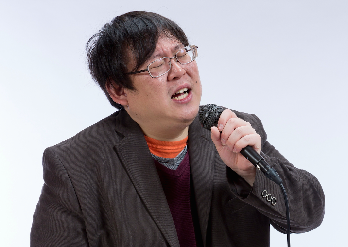 カラオケ王 せびっちゃマンボが カラオケ大学 教授に就任 株式会社エートゥーナンバーレコードのプレスリリース