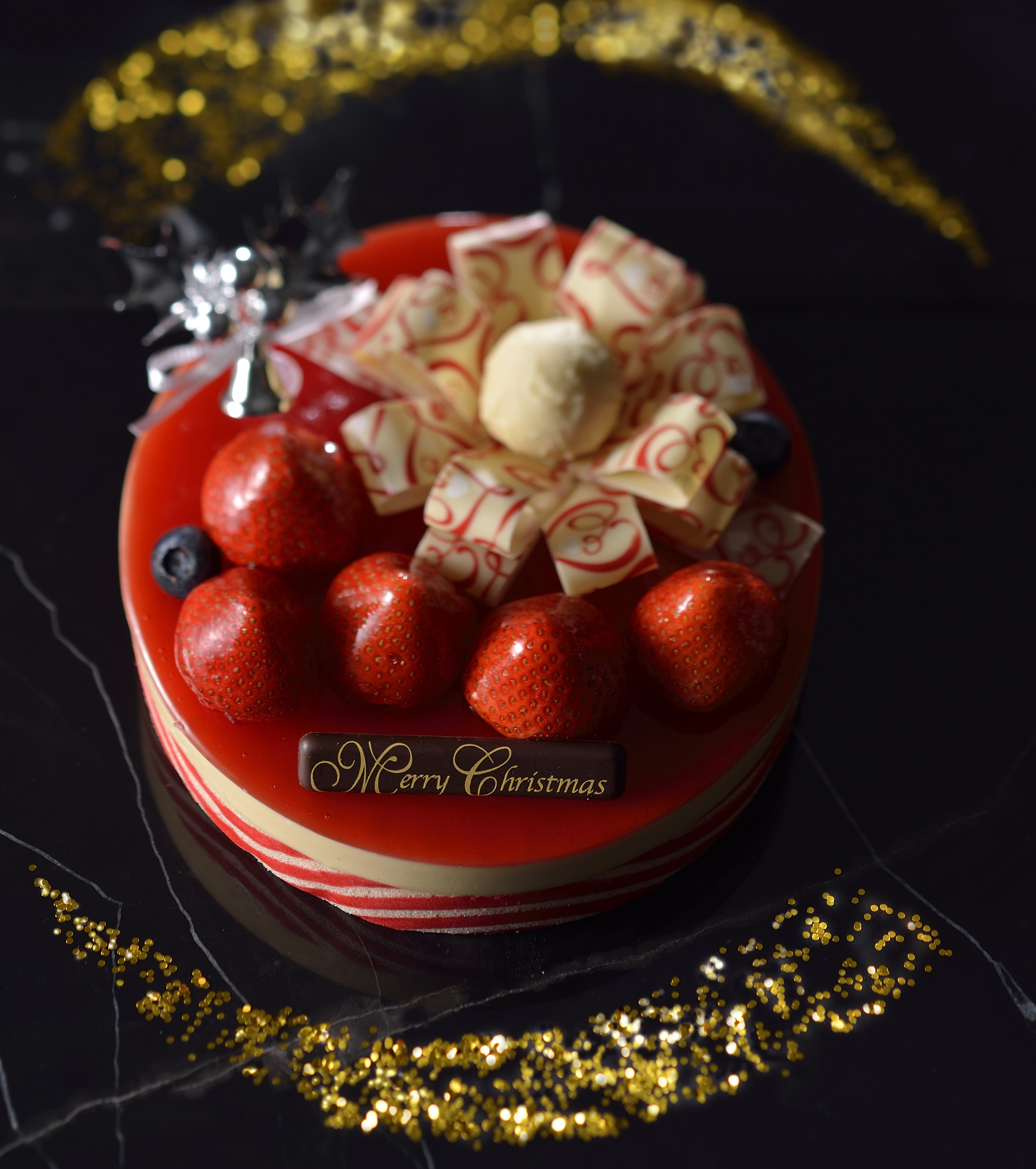 神戸生まれのパティスリー アンテノール 16 クリスマスケーキのご案内 株式会社 エーデルワイスのプレスリリース