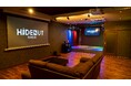 【長井市初】無人・完全貸切のアミューズメント施設「HIDE OUT NAGAI」2026年6月1日（月）オープン｜カラオケ・ダーツ・麻雀・120インチシアター完備