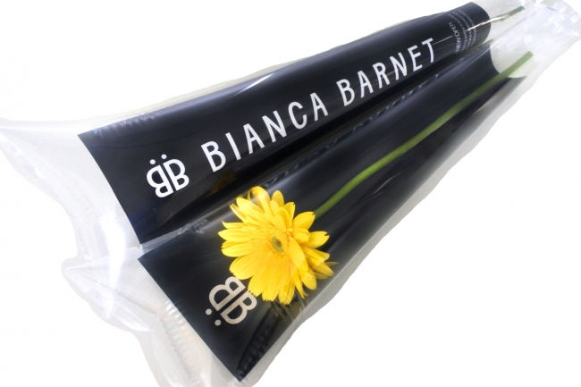 3月10日（土）オープン「BIANCA BARNET」では春のお花のプレゼントも（画像はイメージ）
