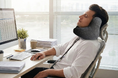 職場・移動中でも質の高い仮眠を。イヤーパッド搭載のネックピロー 『Silent Neck Pillow』発売