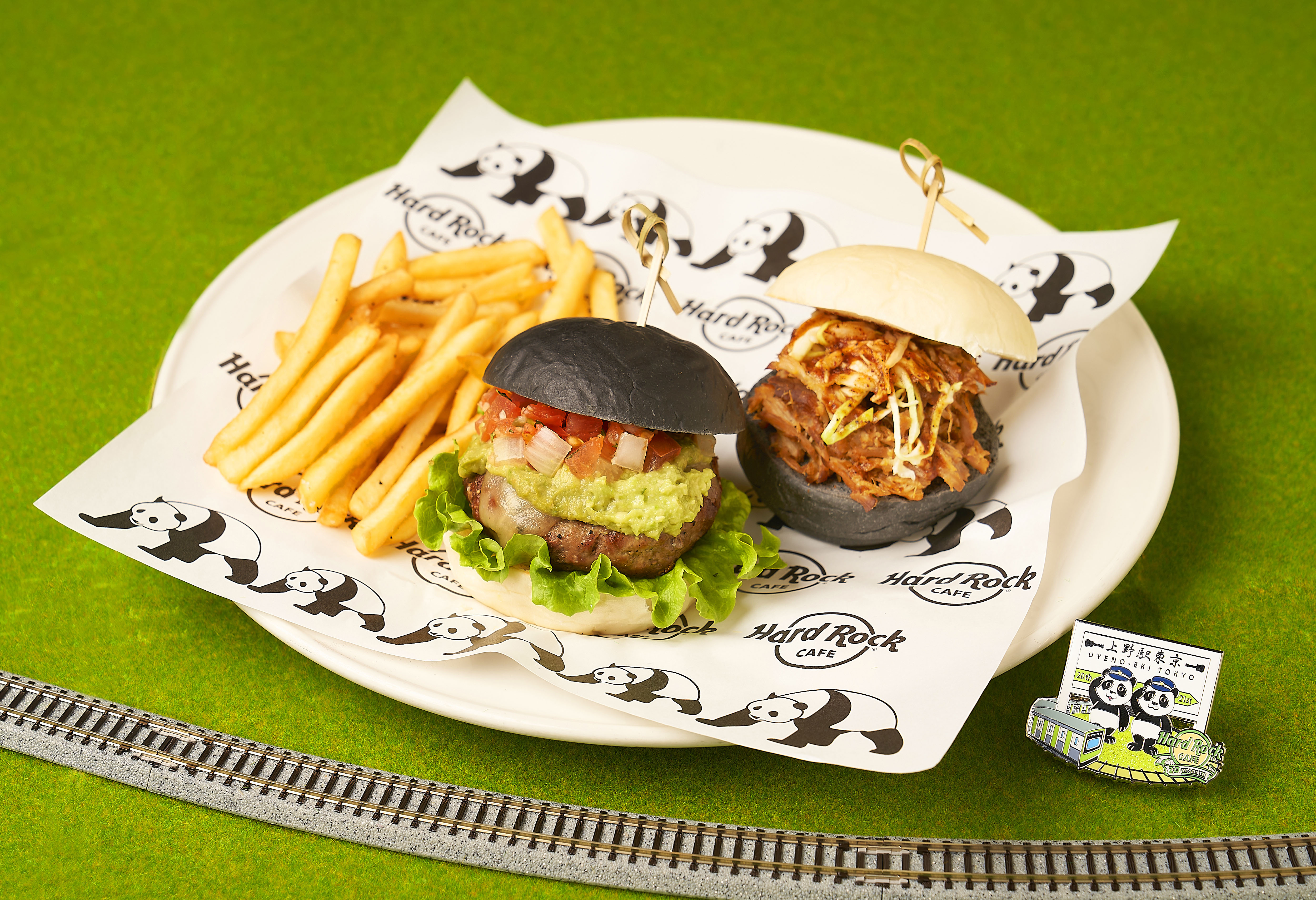 ハードロックカフェ ピンバッジ Hard Rock Cafe JAPAN.COM - コレクション