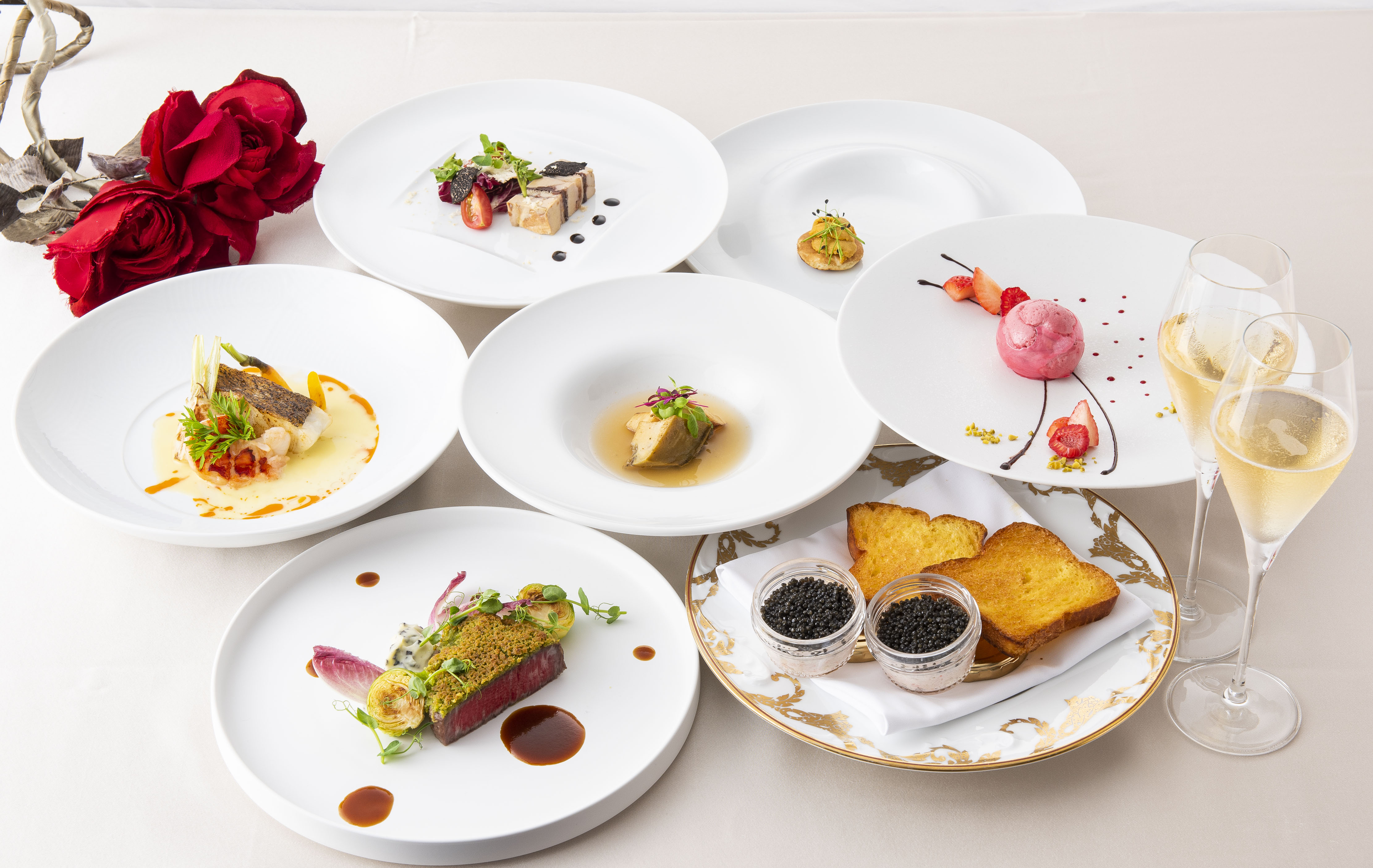 歴史的建造物 明治生命館 で過ごす 聖なる時 レストラン ロゼット クリスマスランチ クリスマスディナー 株式会社wdi Japanのプレスリリース