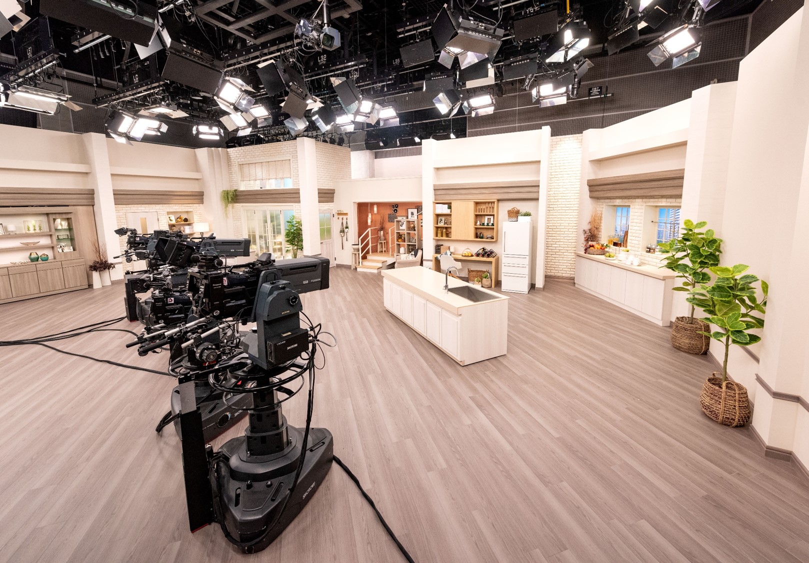 Qvcジャパン テレビショッピング生放送スタジオをリニューアル 株式会社 ｑｖｃジャパンのプレスリリース