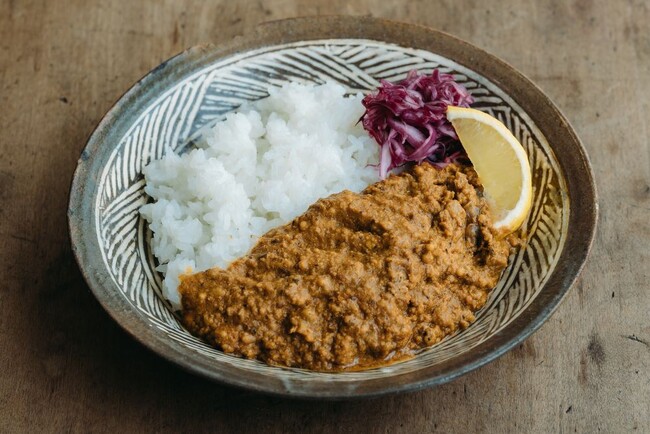 KYONO ODASHI さばだしキーマカレー　盛り付け例