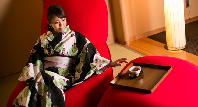 Yogiboのソファは現在、宿泊施設やカフェさまざまなシーンに導入されています。