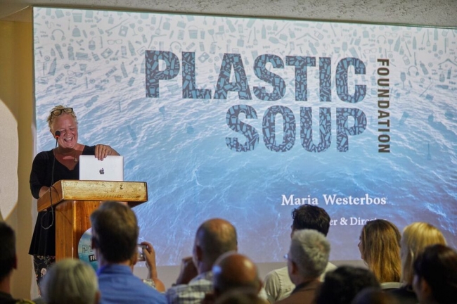SodaStream自社開発装置でホンジュラスの海岸から大量のプラスチック廃棄物を回収 企業リリース | 日刊工業新聞 電子版