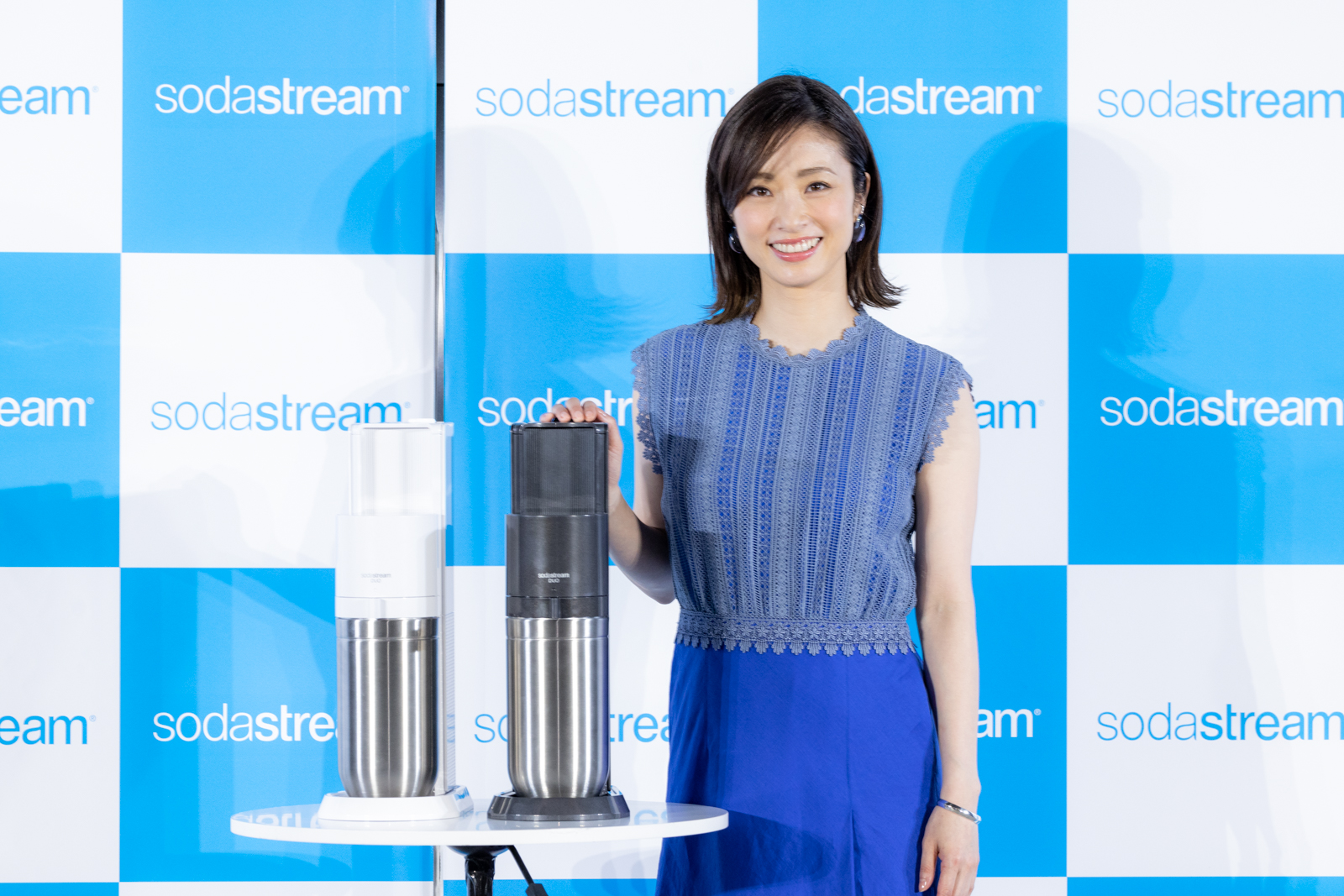 ソーダストリーム 新商品発表会 女優・上戸彩さん登壇！新商品DUOをお披露目ガラス製カラフェを使ったテーブルコーディネートに挑戦！新生活 ...