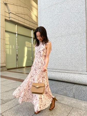 スタッフ 151cm 00サイズ着用