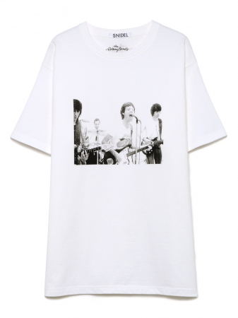 【60％OFF】 SNIDEL」と「ザ・ローリング・ストーンズ」のフューチャリング トップス