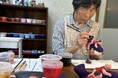 宮崎県で江戸時代から続く佐土原人形工房　消滅の危機から再生へ　創業家人形師85歳と家族と地域がつなぐ伝統の灯