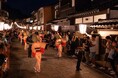 夏から秋へ。富山の秋を告げる「おわら風の盆」の舞台・八尾町の魅力を発掘。