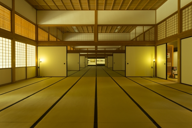 オランダが生んだ若き天才ウーター・へメルが21日（土） に公演する佐賀城本丸歴史館は日本最大級の木造復元建物