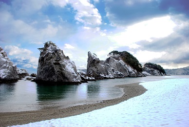 冬の浄土ヶ浜