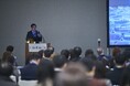 エスティ ローダー、国内随一の皮膚科学会で肌のサーカディアンリズムの重要性を発表。夜間のコラーゲン産生を含む肌細胞修復に焦点を当てた最新研究成果