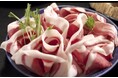 【丹波篠山の「ぼたん鍋」】秋冬の郷土料理、猪肉が牡丹のように盛り付けられた華やかな伝統鍋料理、堪能できる宿泊プランを11月1日~2025年3月22日まで期間限定で販売