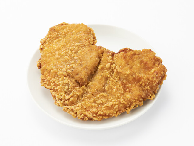 五香粉の香る大鶏排（台湾風フライドチキン）２.