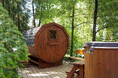 SAUNA WORKS、住宅会社が開発した国産ヒノキサウナの販売・施工を全国展開。自宅・別荘・宿泊施設向けに、製品選定から施工まで一貫対応。