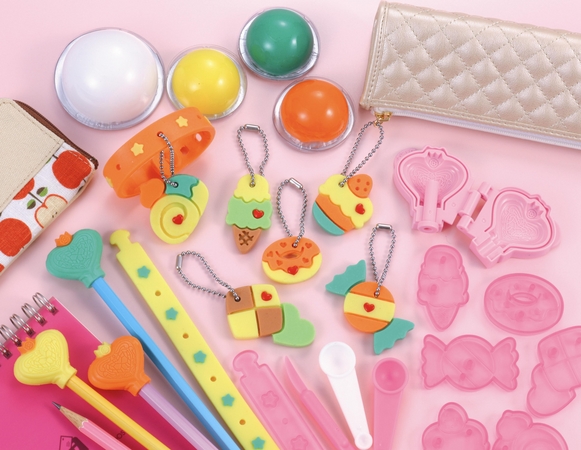 フェルト製キャラクター2点セット　※ラブブではないです ダイレクトメール] POP MART ラブブ シット パーティー ビニール