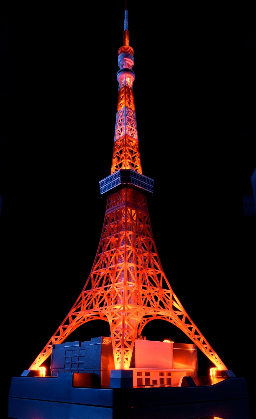 2018年12月に開業60周年を迎える「東京タワー」1/500スケールで再現 