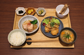 【横浜・元町】豚肉料理専門店「とんかつGEN」、秋限定「秋麗御膳」を10月6日より提供開始