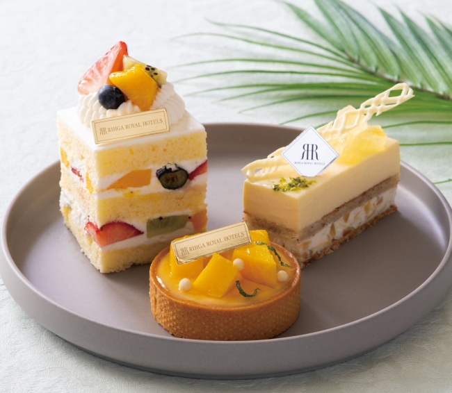 マンゴーをたっぷりのせたタルトやピニャコラーダをイメージしたケーキなど全4種 サマートロピカルスイーツ リーガロイヤルホテル東京のプレスリリース