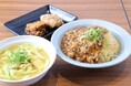 肉あんかけ炒飯専門店、カレーうどん専門店、鶏料理専門店の複合店を千葉県佐倉市にオープン