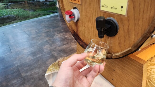 ワインのフリーサービスもあり ワインのフリーサービスもあり